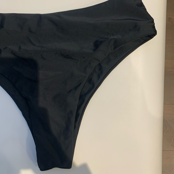 NWOT bikini bottoms - Picture 6 of 8